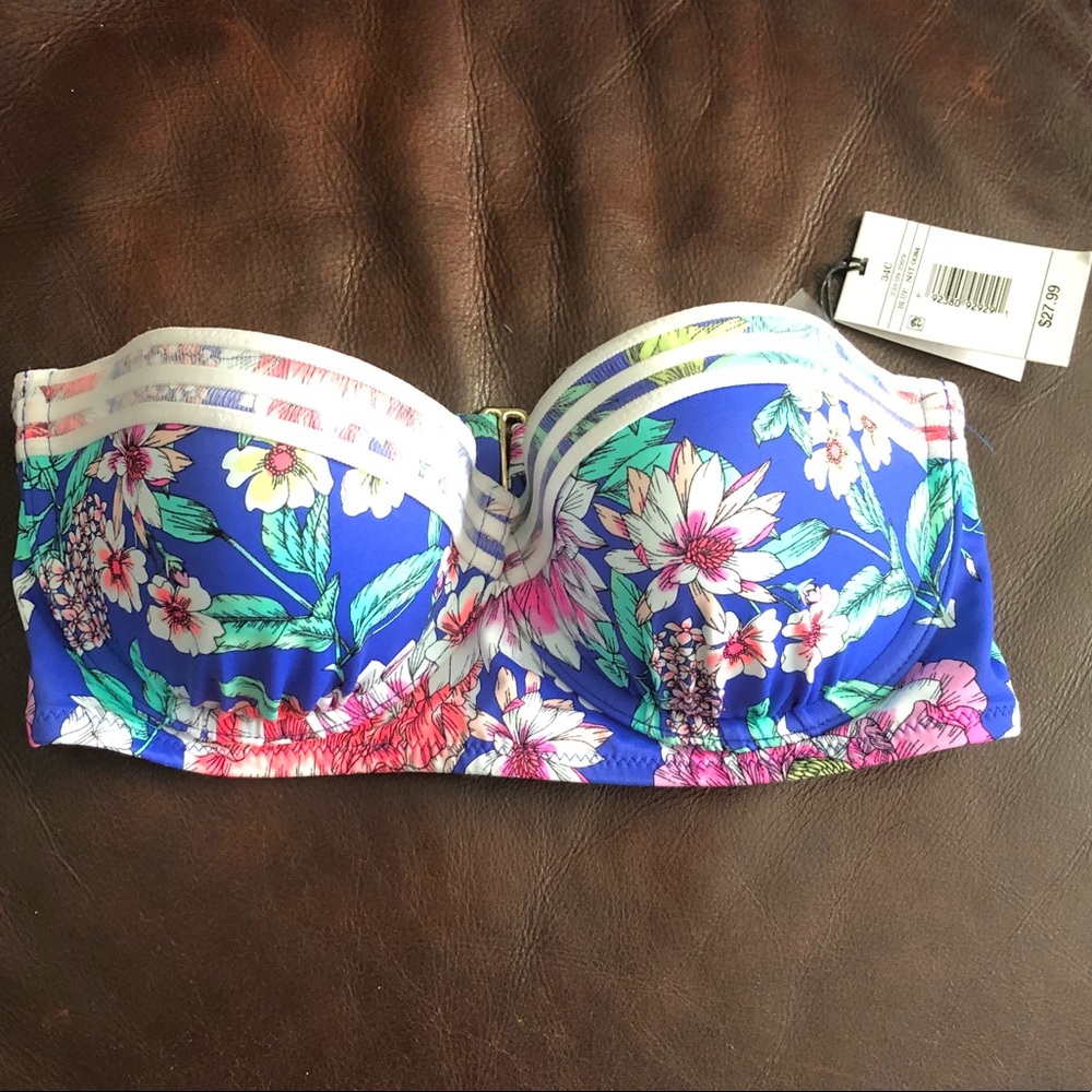 NWT bathing suit top 34C